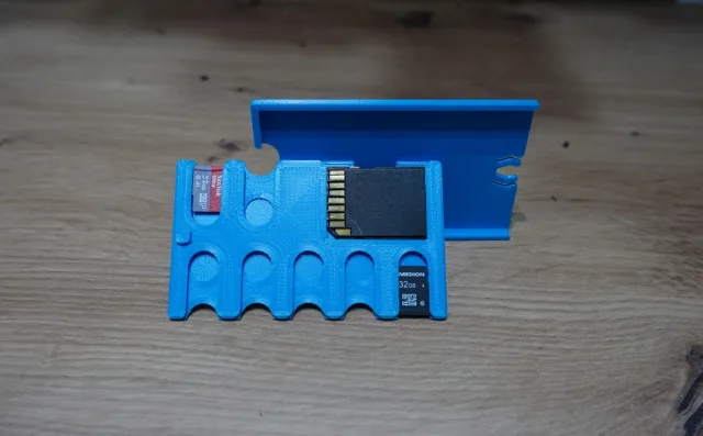 Speicherkarten Aufbewahrung für 8x Micro SD & 1x SD Karte