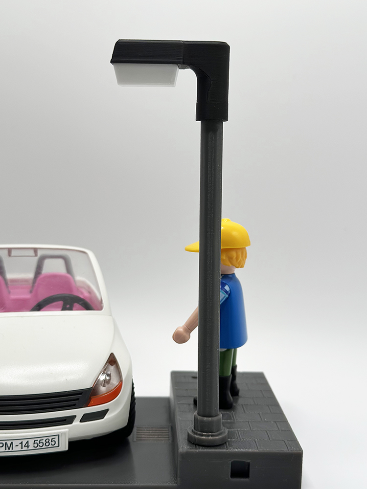 Playmobil Straßenlampe – Gewinkelt, mit oder ohne LED